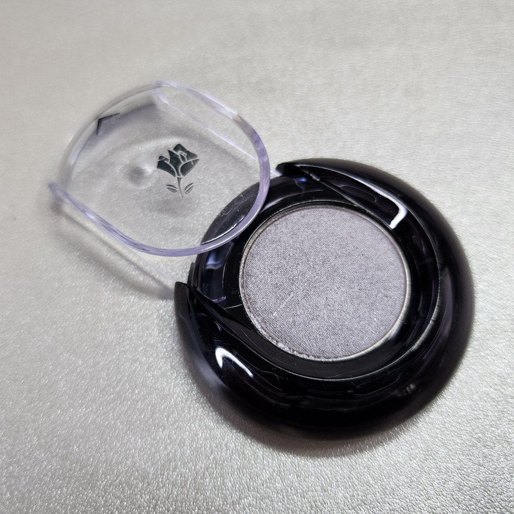 Lancôme Color Design Eyeshadow in Silver Twilight (Shimmer) - Picture 2 of 3